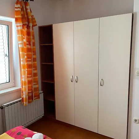 Apartment Kaja *