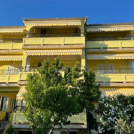 Apartment Kaja *