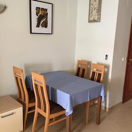 Kaja Apartment